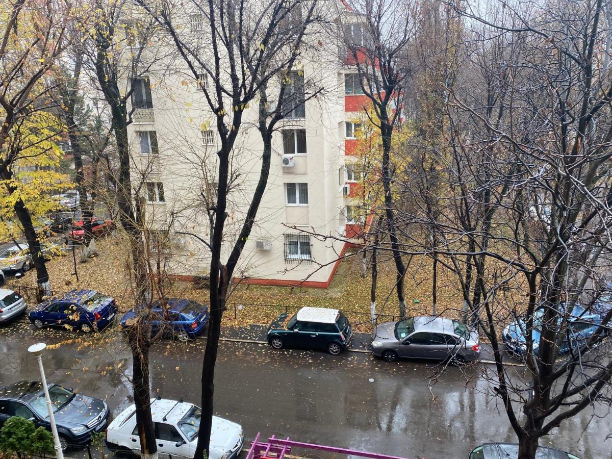 Ferienwohnung Piata Sudului Host Bukarest Exterior foto